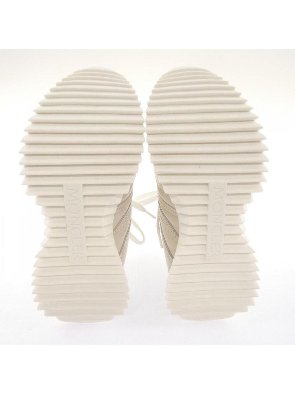 Moncler Pacey Low Top Sneakers - Picture 4 of 6